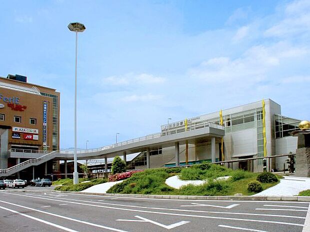 JR「南草津」駅(約2m)