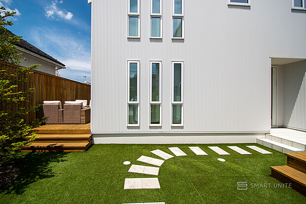 【規格住宅(2×4工法)スマートユニテもお選びいただけます。】新幹線・飛行機・スペースシャトルにも取り入れられている、火災、自然災害に強い「六面体モノコック構法の家」