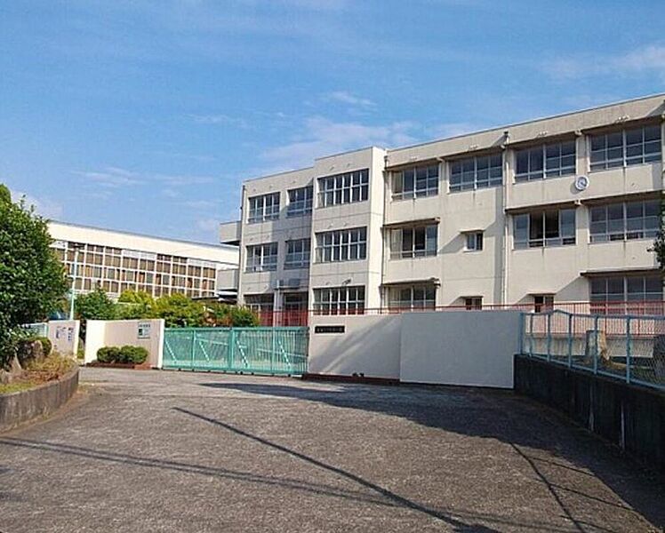 福泉中学校