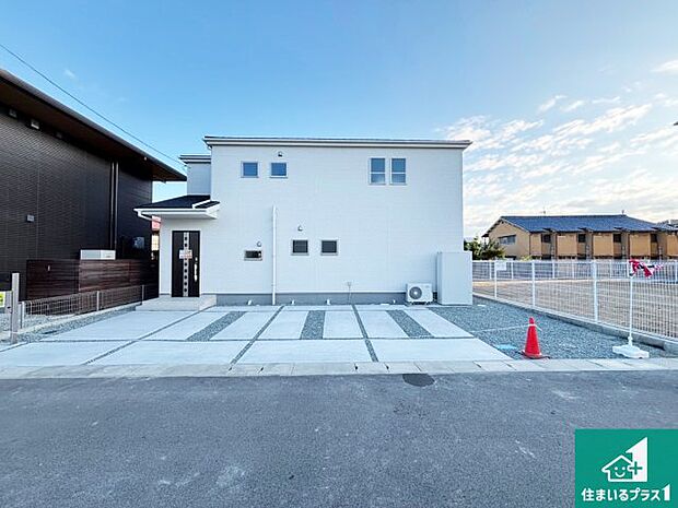 安心の10年保証!外観を美しく保ち、雨水で汚れを落とします!気になることがありましたら、お気軽にお問い合わせください!