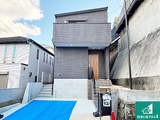 枚方市東香里新町　新築一戸建て 外観