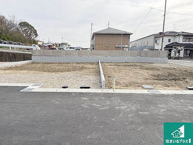 駅やスーパー、小学校・中学校等日常生活に欠かせない情報や道のりもご紹介いたしますのでお気軽にご相談ください。