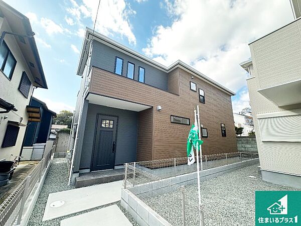 安心の10年保証！外観を美しく保ち、雨水で汚れを落とします！気になることがありましたら、お気軽にお問い合わせください！