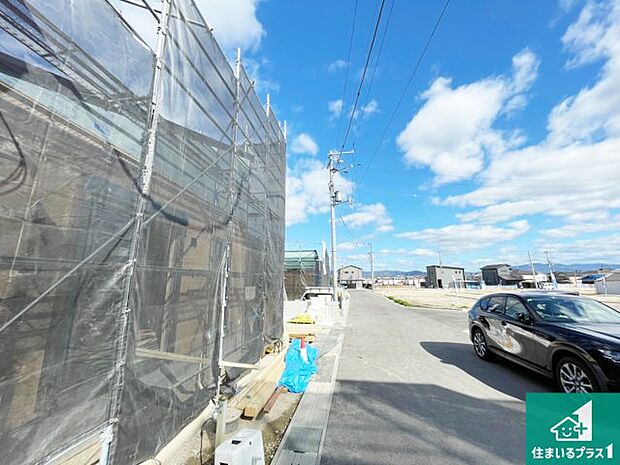 駅やスーパー、小学校・中学校等日常生活に欠かせない情報や道のりもご紹介いたしますのでお気軽にご相談ください。