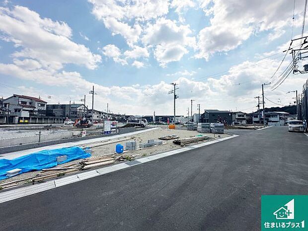 駅やスーパー、小学校・中学校等日常生活に欠かせない情報や道のりもご紹介いたしますのでお気軽にご相談ください。