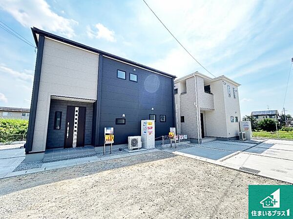 安心の10年保証！外観を美しく保ち、雨水で汚れを落とします！気になることがありましたら、お気軽にお問い合わせください！