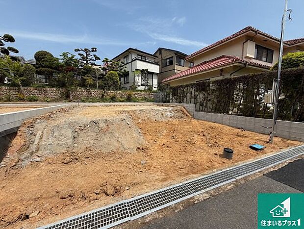 現在建築中!落ち着いた街並みで新生活を始めることが出来そう!周辺の物件も併せてご紹介させて頂きます!