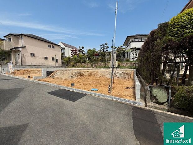現在建築中!落ち着いた街並みで新生活を始めることが出来そう!周辺の物件も併せてご紹介させて頂きます!