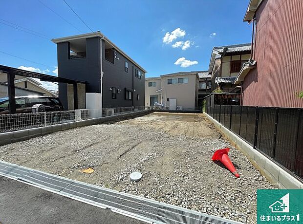 現在はこんな感じです。完成までが待ち遠しいですね。