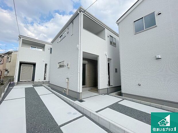 安心の10年保証！外観を美しく保ち、雨水で汚れを落とします！気になることがありましたら、お気軽にお問い合わせください！