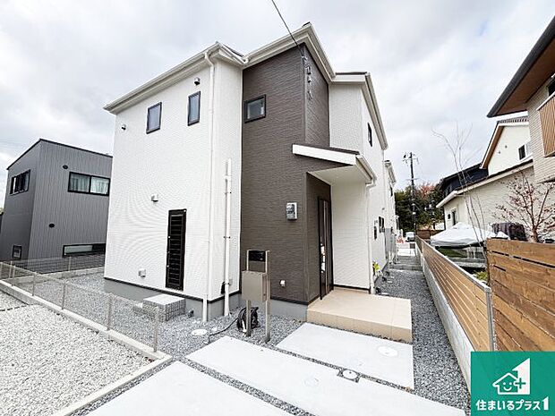 安心の10年保証!外観を美しく保ち、雨水で汚れを落とします!気になることがありましたら、お気軽にお問い合わせください!