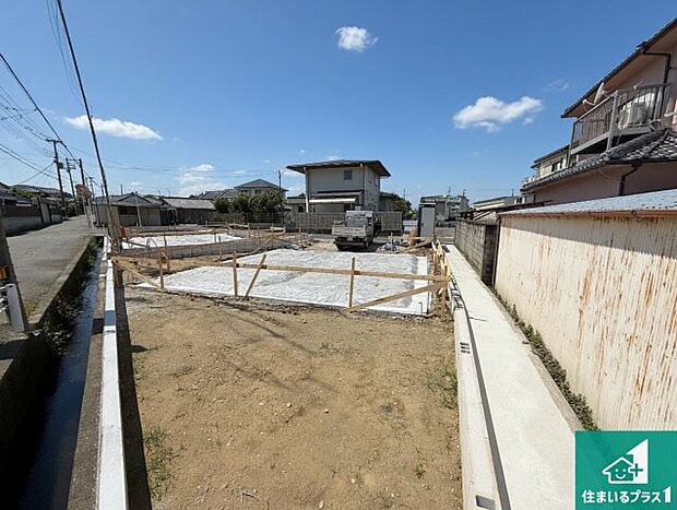 現在建築中!落ち着いた街並みで新生活を始めることが出来そう!周辺の物件も併せてご紹介させて頂きます!