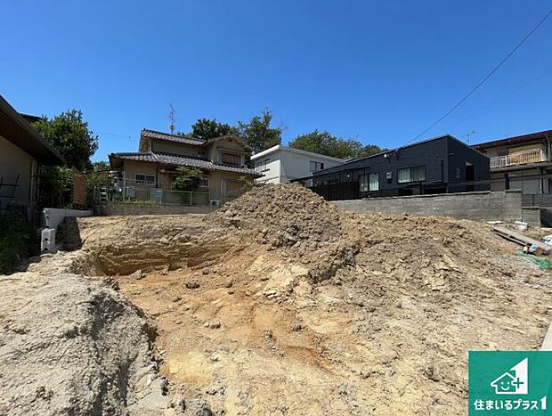 現在建築中!落ち着いた街並みで新生活を始めることが出来そう!周辺の物件も併せてご紹介させて頂きます!