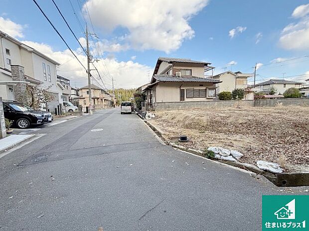 駅やスーパー、小学校・中学校等日常生活に欠かせない情報や道のりもご紹介いたしますのでお気軽にご相談ください。