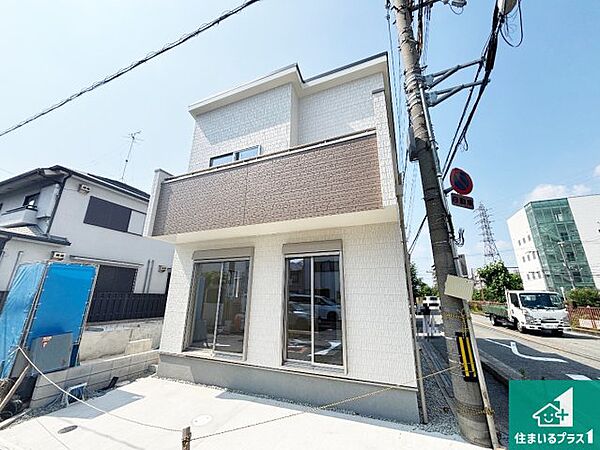 安心の10年保証！外観を美しく保ち、雨水で汚れを落とします！気になることがありましたら、お気軽にお問い合わせください！