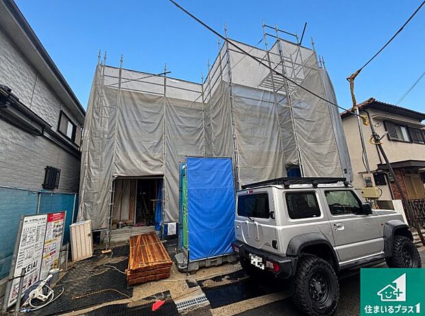 周辺は落ち着いた街並みの住宅地！子育てがしやすい住環境です！まだ未完成ですが、現地でしかわからない事もございます。是非一度ご覧ください。
