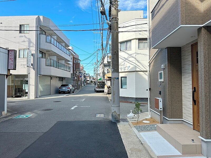 前面道路を含む現地写真