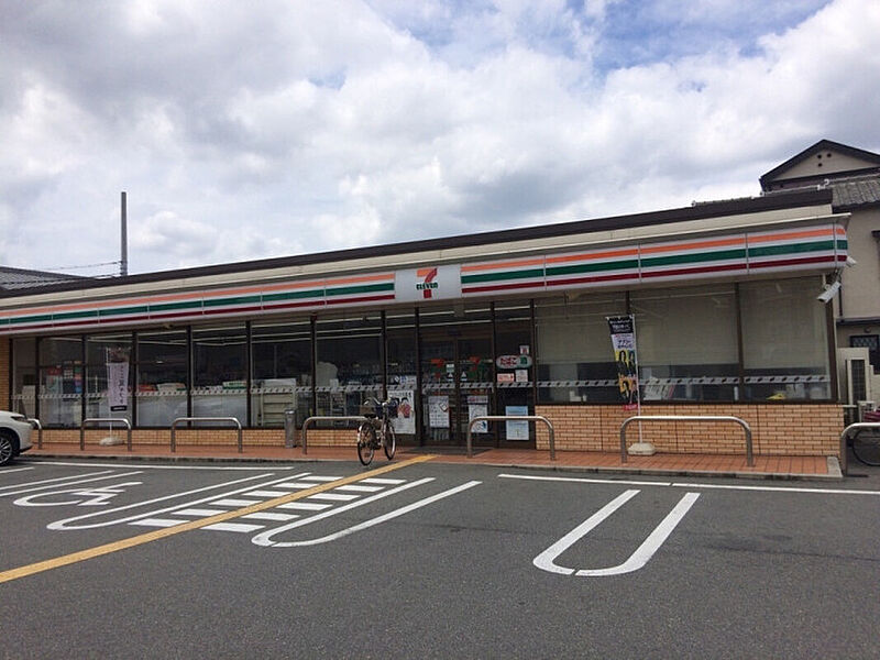 【買い物】ファミリーマート堺七道東町店