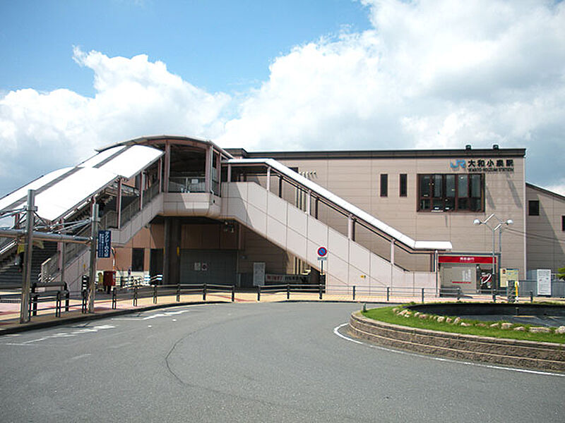 【車・交通】ＪＲ大和路線　大和小泉駅