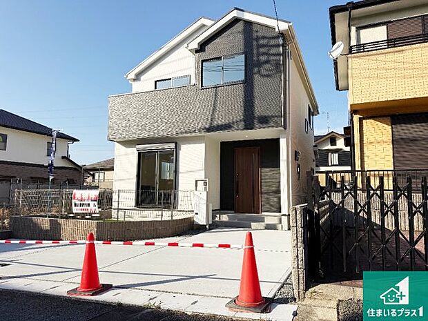 【外観】安心の10年保証!外観を美しく保ち、雨水で汚れを落とします!気になることがありましたら、お気軽にお問い合わせください!