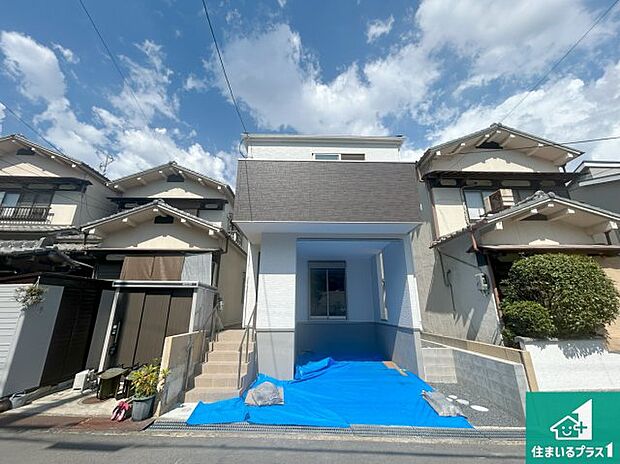 【外観】安心の10年保証!外観を美しく保ち、雨水で汚れを落とします!気になることがありましたら、お気軽にお問い合わせください!