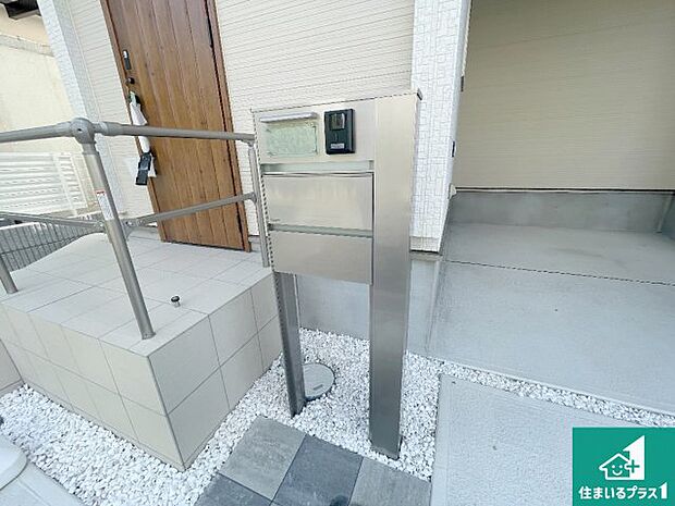 【外観】安心の10年保証!外観を美しく保ち、雨水で汚れを落とします!気になることがありましたら、お気軽にお問い合わせください!