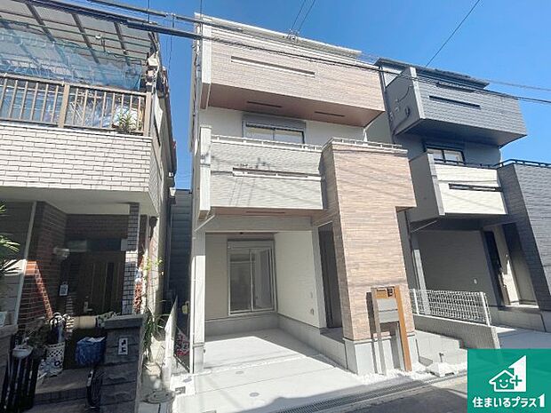 【外観】安心の10年保証!外観を美しく保ち、雨水で汚れを落とします!気になることがありましたら、お気軽にお問い合わせください!