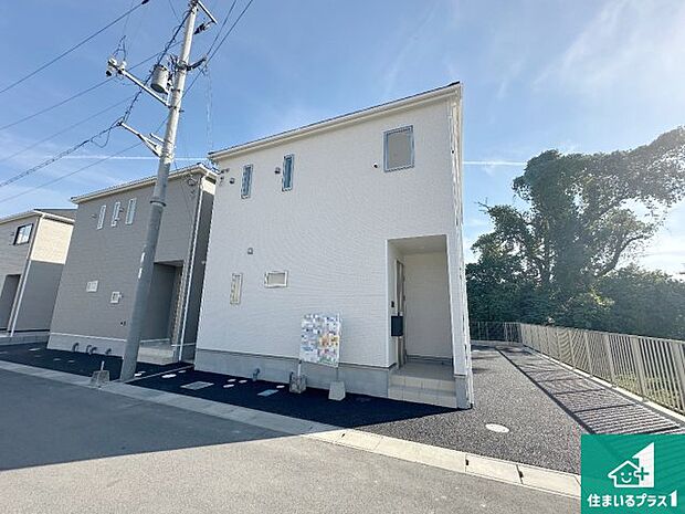 【外観】安心の10年保証！外観を美しく保ち、雨水で汚れを落とします！気になることがありましたら、お気軽にお問い合わせください！