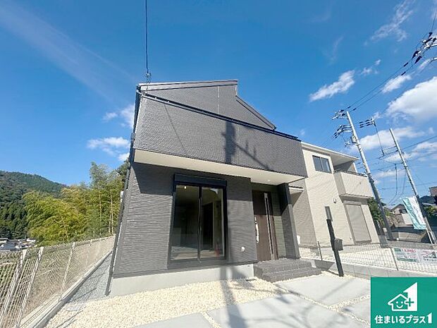 【外観】お客様に長く安心して住んでいだだける事にこだわった家づくり!住んでからのアフターサービスにもしっかりと取り組んでいます!