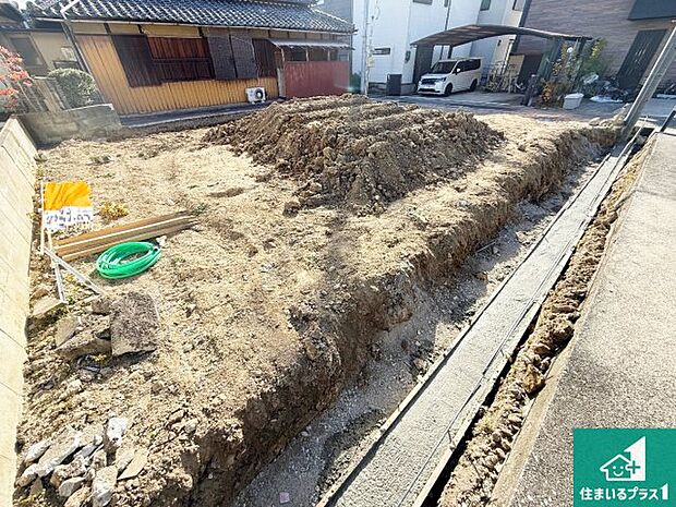 【外観】現在建築中！落ち着いた街並みで新生活を始めることが出来そう！周辺の物件も併せてご紹介させて頂きます！