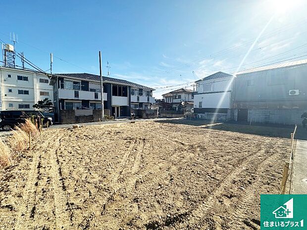 【外観】現在建築中！落ち着いた街並みで新生活を始めることが出来そう！周辺の物件も併せてご紹介させて頂きます！