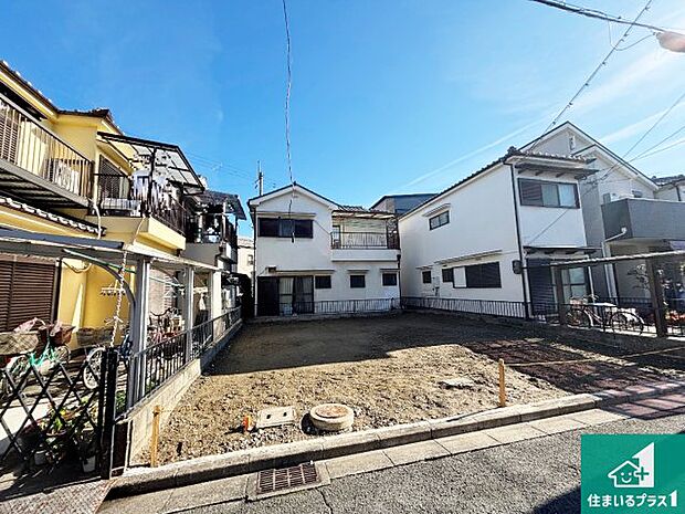 【外観】現在建築中!落ち着いた街並みで新生活を始めることが出来そう!周辺の物件も併せてご紹介させて頂きます!