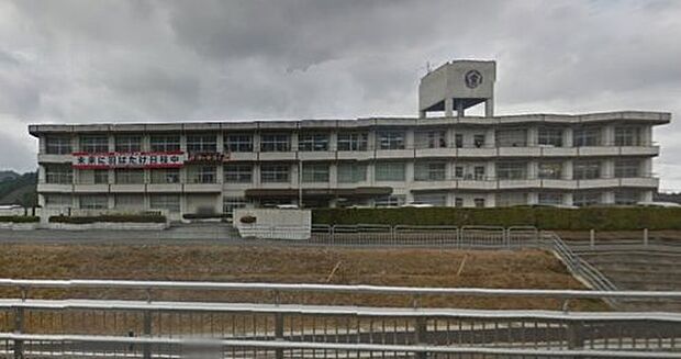 湖南市立日枝中学校