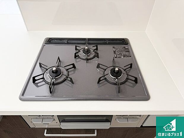 【コンロ】ダブル高火力Siセンサー付きコンロ!3口あるので、まとめて料理をする時も大活躍!