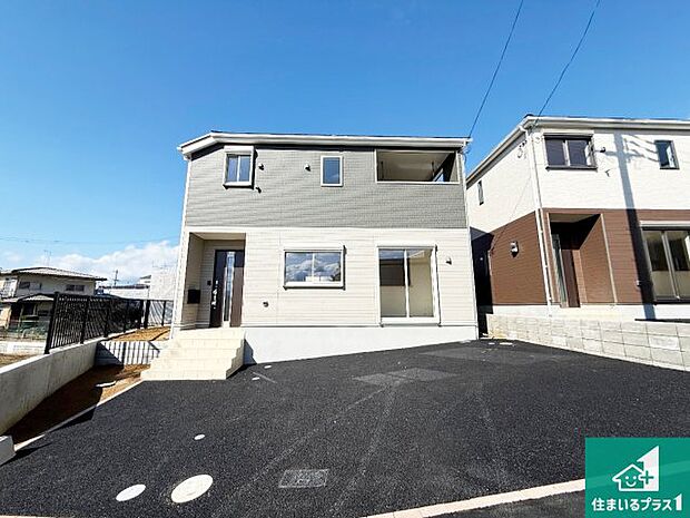 【外観】安心の10年保証!外観を美しく保ち、雨水で汚れを落とします!気になることがありましたら、お気軽にお問い合わせください!