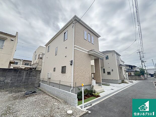 【外観】安心の10年保証!外観を美しく保ち、雨水で汚れを落とします!気になることがありましたら、お気軽にお問い合わせください!