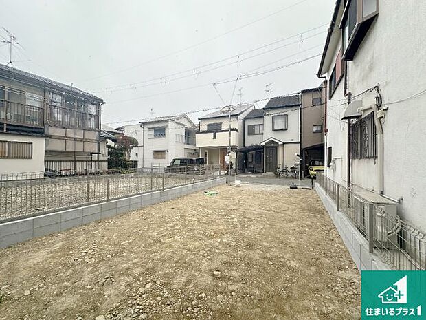 【外観】現在建築中!落ち着いた街並みで新生活を始めることが出来そう!周辺の物件も併せてご紹介させて頂きます!
