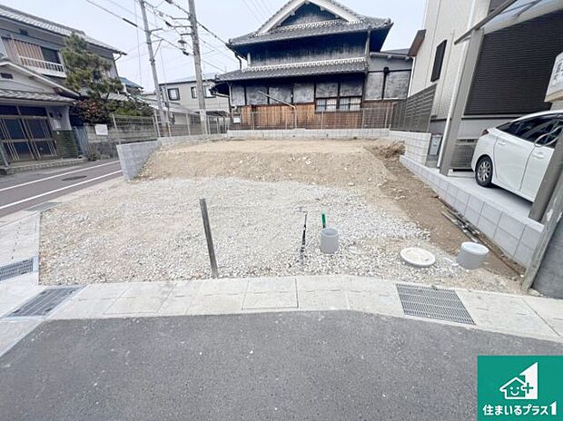 【外観】現在建築中!落ち着いた街並みで新生活を始めることが出来そう!周辺の物件も併せてご紹介させて頂きます!