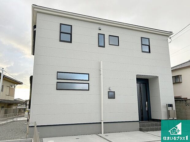 【外観】お客様に長く安心して住んでいだだける事にこだわった家づくり!住んでからのアフターサービスにもしっかりと取り組んでいます!