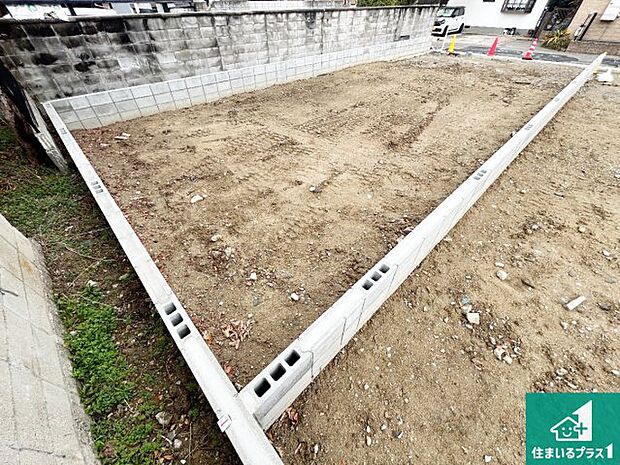 【外観】周辺は落ち着いた街並みの住宅地!子育てがしやすい住環境です!まだ未完成ですが、現地でしかわからない事もございます。是非一度ご覧ください。