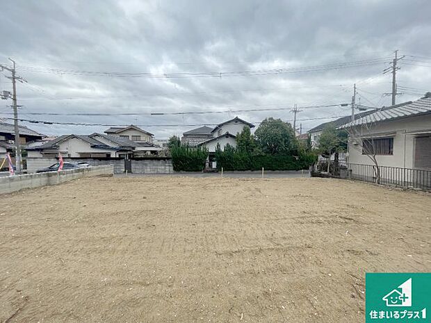 【外観】現在建築中!落ち着いた街並みで新生活を始めることが出来そう!周辺の物件も併せてご紹介させて頂きます!