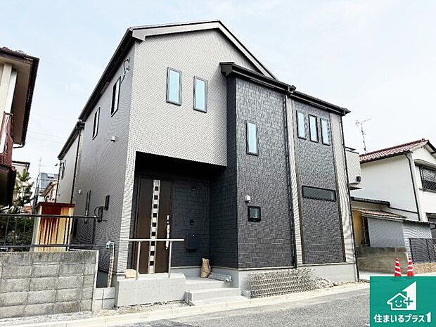 【外観】現在建築中!落ち着いた街並みで新生活を始めることが出来そう!周辺の物件も併せてご紹介させて頂きます!