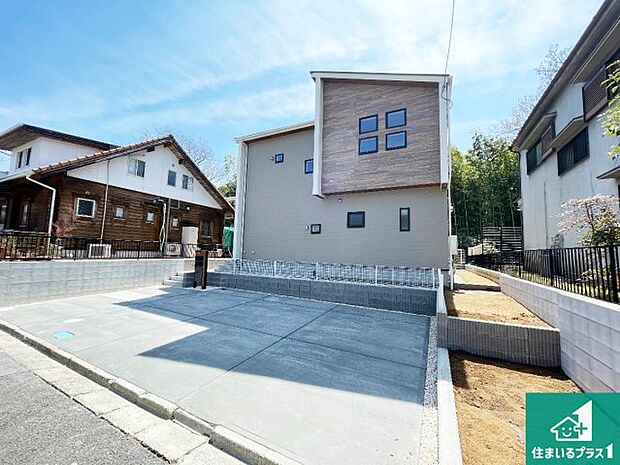 【外観】安心の10年保証!外観を美しく保ち、雨水で汚れを落とします!気になることがありましたら、お気軽にお問い合わせください!