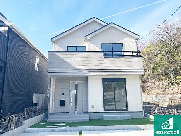 【外観】周辺は落ち着いた街並みの住宅地！子育てがしやすい住環境です！気になることがありましたら、お気軽にお問い合わせください！