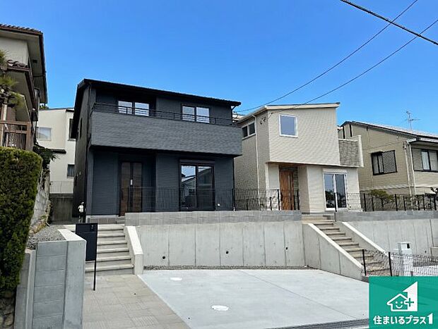 【外観】安心の10年保証！外観を美しく保ち、雨水で汚れを落とします！気になることがありましたら、お気軽にお問い合わせください！