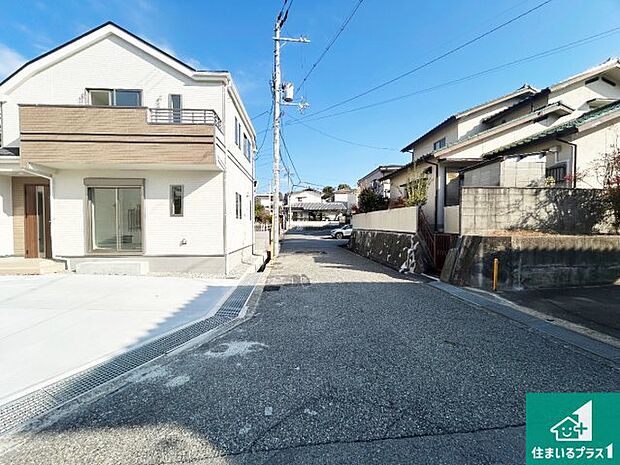 【外観】安心の10年保証!外観を美しく保ち、雨水で汚れを落とします!気になることがありましたら、お気軽にお問い合わせください!