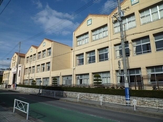 神戸市立西須磨小学校