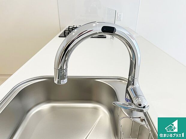 【食器洗い乾燥機】食事後の一仕事、食器洗いをボタン一つでお任せできちゃいます！場所を取らないビルトイン式なので、お料理スペースもしっかり確保！