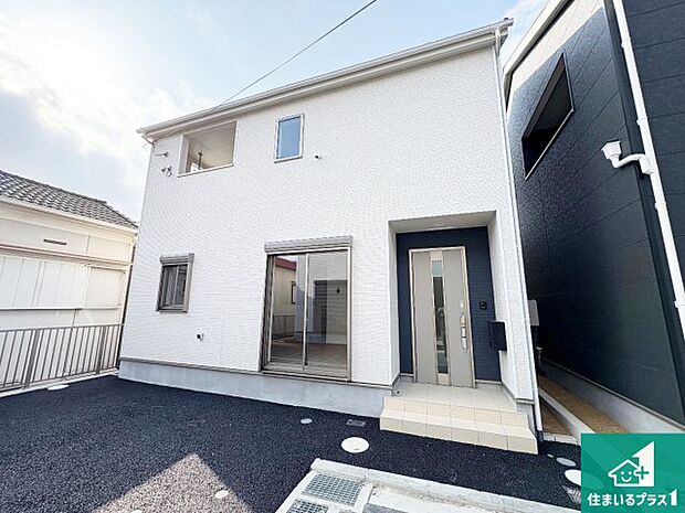 【外観】安心の10年保証!外観を美しく保ち、雨水で汚れを落とします!気になることがありましたら、お気軽にお問い合わせください!