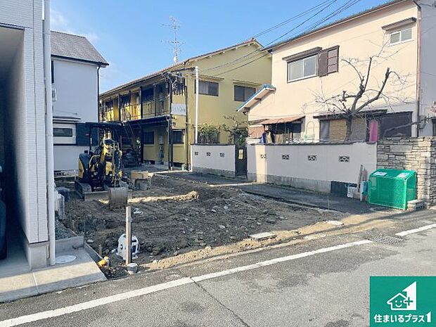 【外観】現在建築中!落ち着いた街並みで新生活を始めることが出来そう!周辺の物件も併せてご紹介させて頂きます!